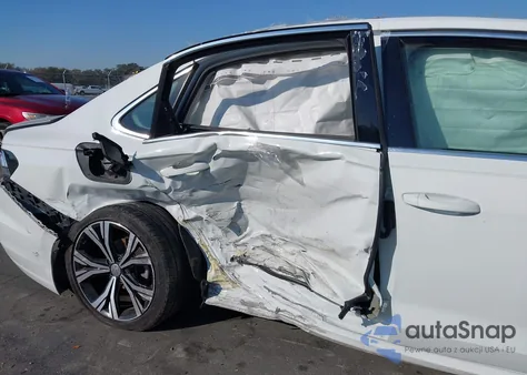 2022 Volkswagen Passat 2.0T Se from USA, damaged, VIN 1VWSA7A31NC000664